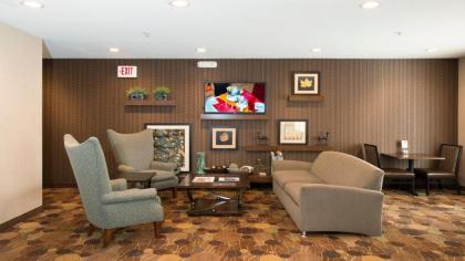 Holiday Inn Express Hotel & Suites Chicago-Deerfield/Lincolnshire an IHG Hotel - image 8