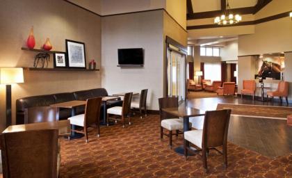 Hampton Inn and Suites North Fort Worth - image 8