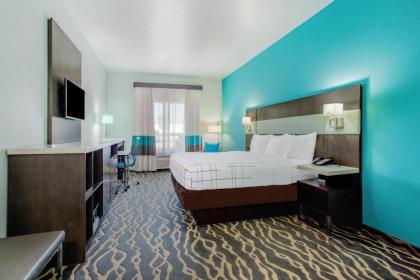 La Quinta Inn & Suites by Wyndham Northlake Ft. Worth - image 11