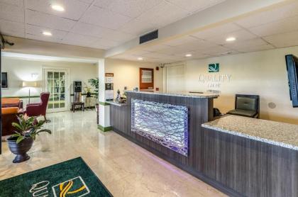 Quality Inn Tanglewood - image 4