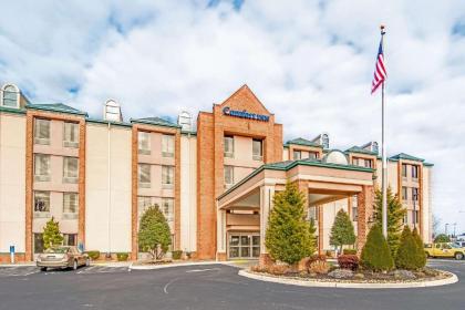 Comfort Inn Airport Roanoke - image 10