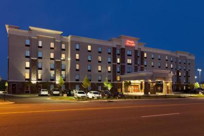 Hampton Inn and Suites Roanoke Airport/Valley View Mall - image 6