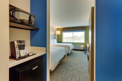 Holiday Inn Express & Suites Roanoke - Civic Center - image 14