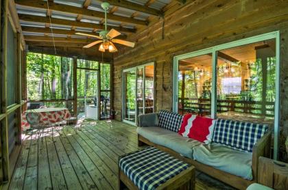 Serene Robbinsville Cabin with Screened Porch and Grill - image 15