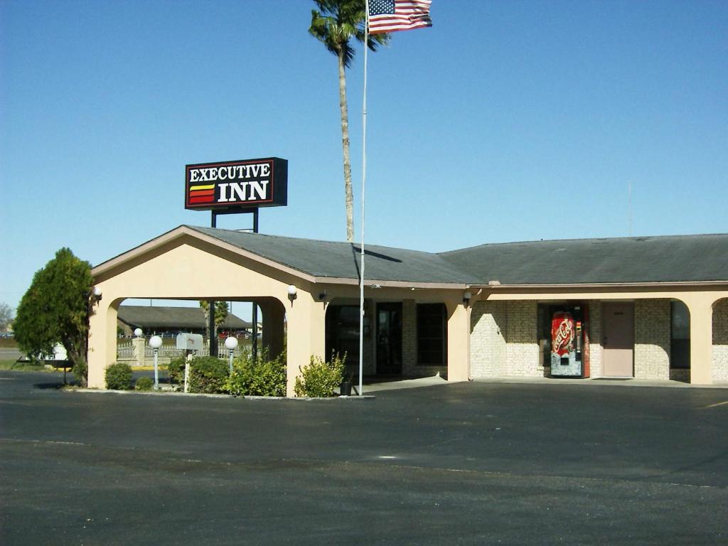 Executive Inn Robstown - main image