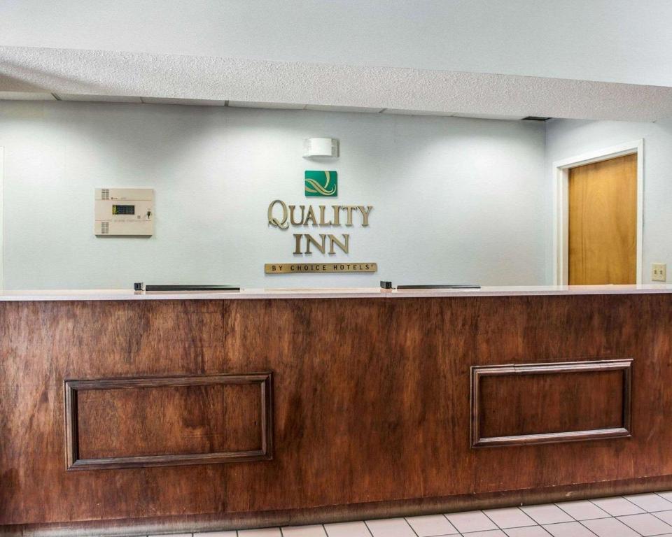 Quality Inn Rochester - image 7