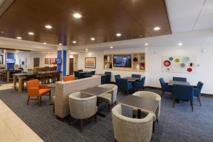 Holiday Inn Express Rochester Hills an IHG Hotel - image 9