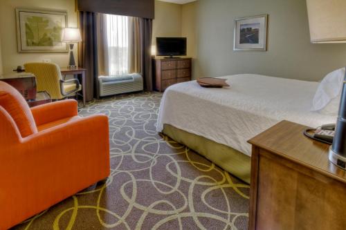 Hampton Inn & Suites Rochester/Henrietta - image 4