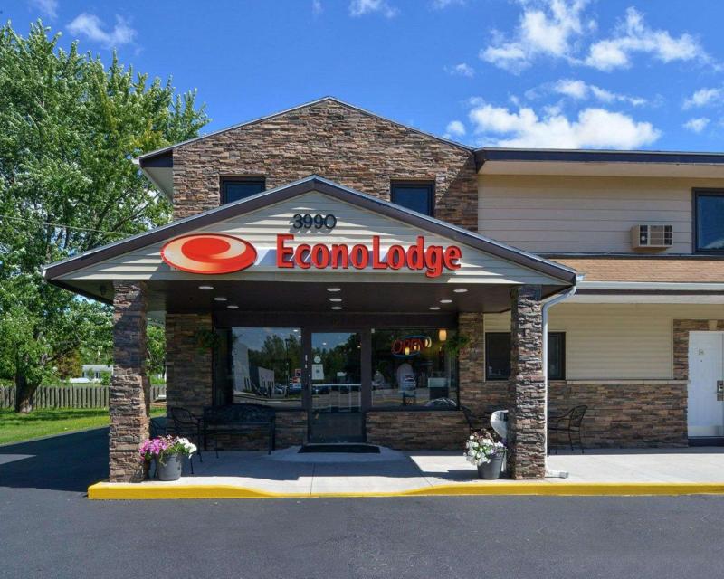 Econo Lodge Rochester - main image