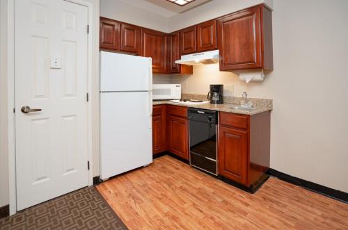 TownePlace Suites Rochester - image 2