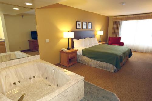 Country Inn & Suites by Radisson Rochester South MN - image 4