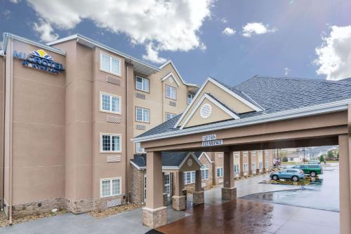 Microtel Inn & Suites by Wyndham Rochester South Mayo Clinic - main image