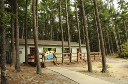 Gateway to Cape Cod Vacation Cottage 1 - image 6