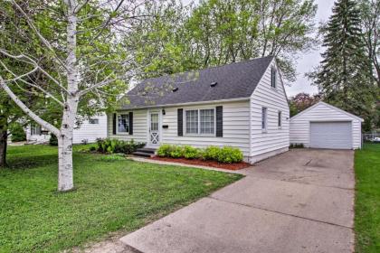 Rochester Home with Yard - 5 Min to Mayo Clinic - image 9