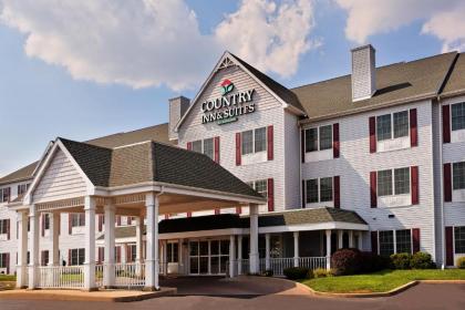 Country Inn & Suites by Radisson Rock Falls IL - image 10