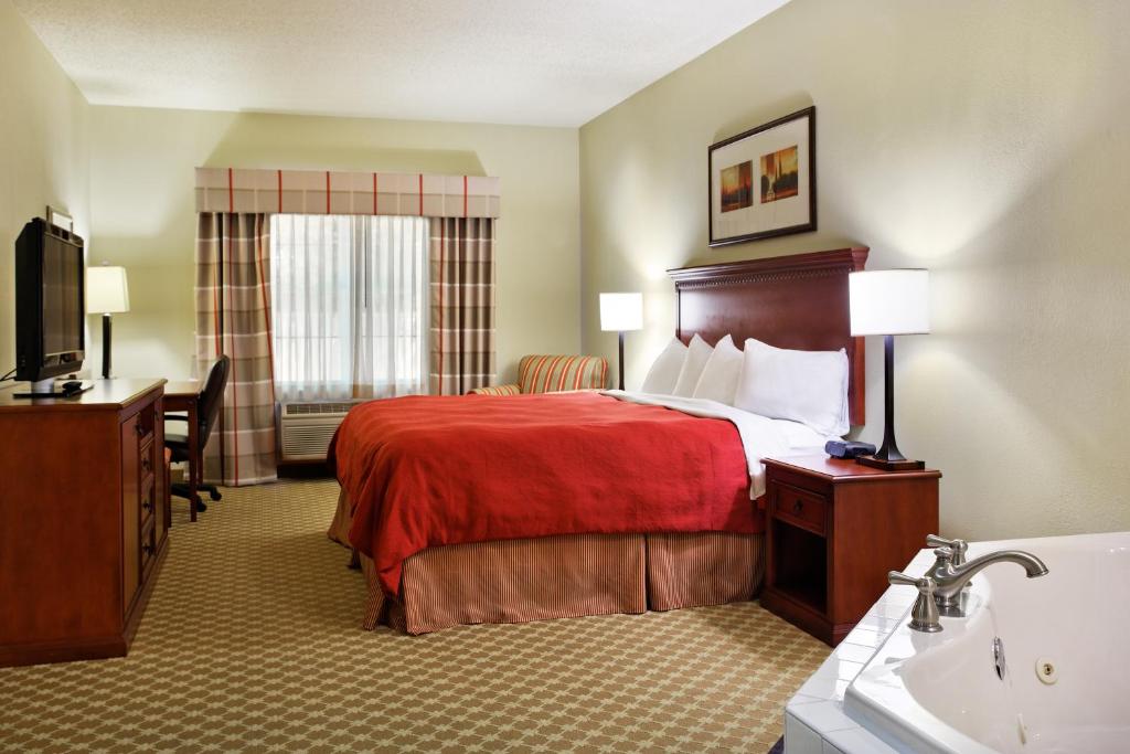 Country Inn & Suites by Radisson Rock Falls IL - image 6