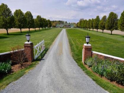 Bed and Breakfast in Rock Hall Maryland