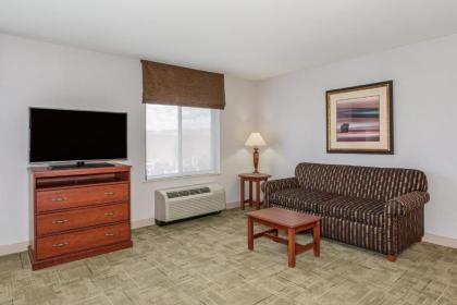 Hampton Inn Rock Springs - image 14