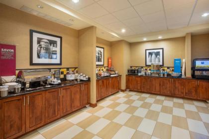 Hampton Inn Rock Springs - image 2