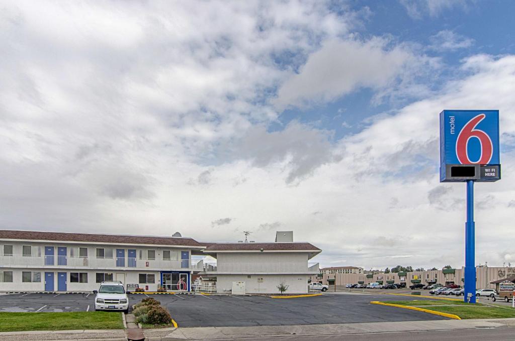 Motel 6-Rock Springs WY - main image