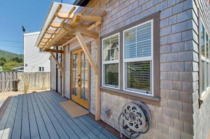 Rockaway Beach Bungalow Oregon