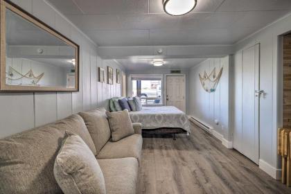 Pet Friendly Coastal Escape with Beach Access