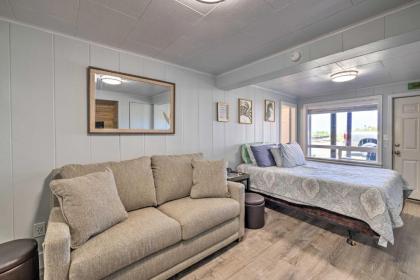 Pet-Friendly Coastal Escape with Beach Access! - image 10