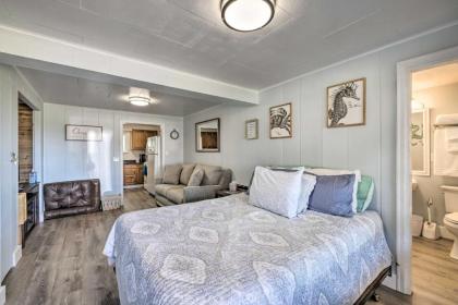 Pet-Friendly Coastal Escape with Beach Access! - image 11