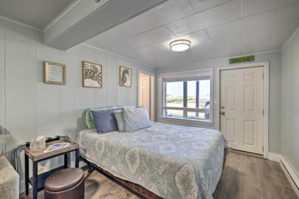 Pet-Friendly Coastal Escape with Beach Access! - image 12