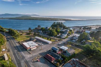 BarView Jetty House - image 18