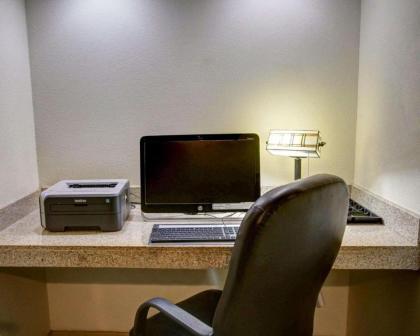 Quality Inn Rockdale - image 8