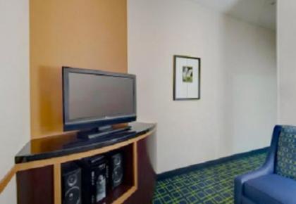 Fairfield Inn & Suites by Marriott Rockford - image 7