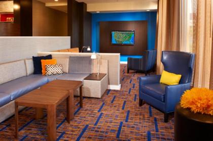 Courtyard by Marriott Rockford - image 10