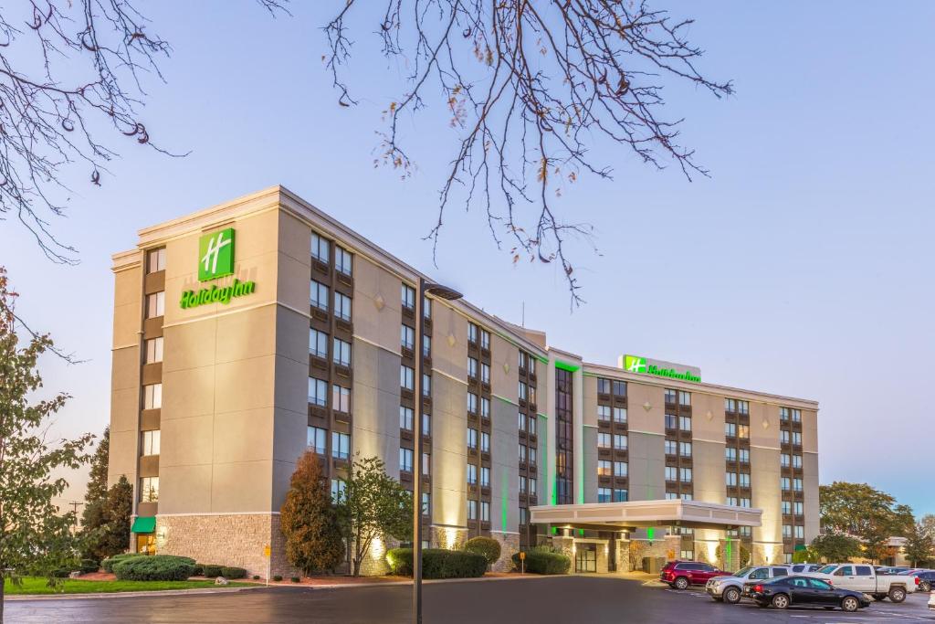 Holiday Inn Rockford an IHG Hotel - main image