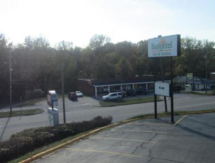 Budgetel Inn & Suites - image 12