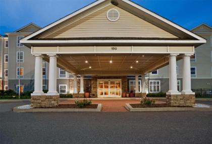 Hampton Inn & Suites Rockland - image 10