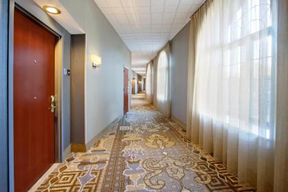 Hampton Inn & Suites By Hilton - Rockville Centre - image 9