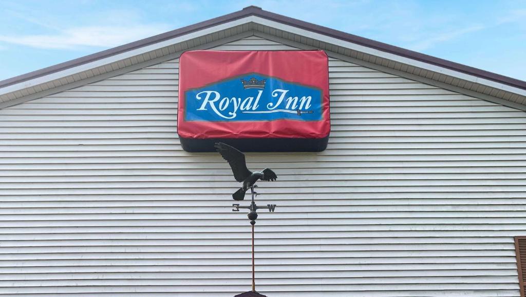 Royal Inn Rockville - image 4