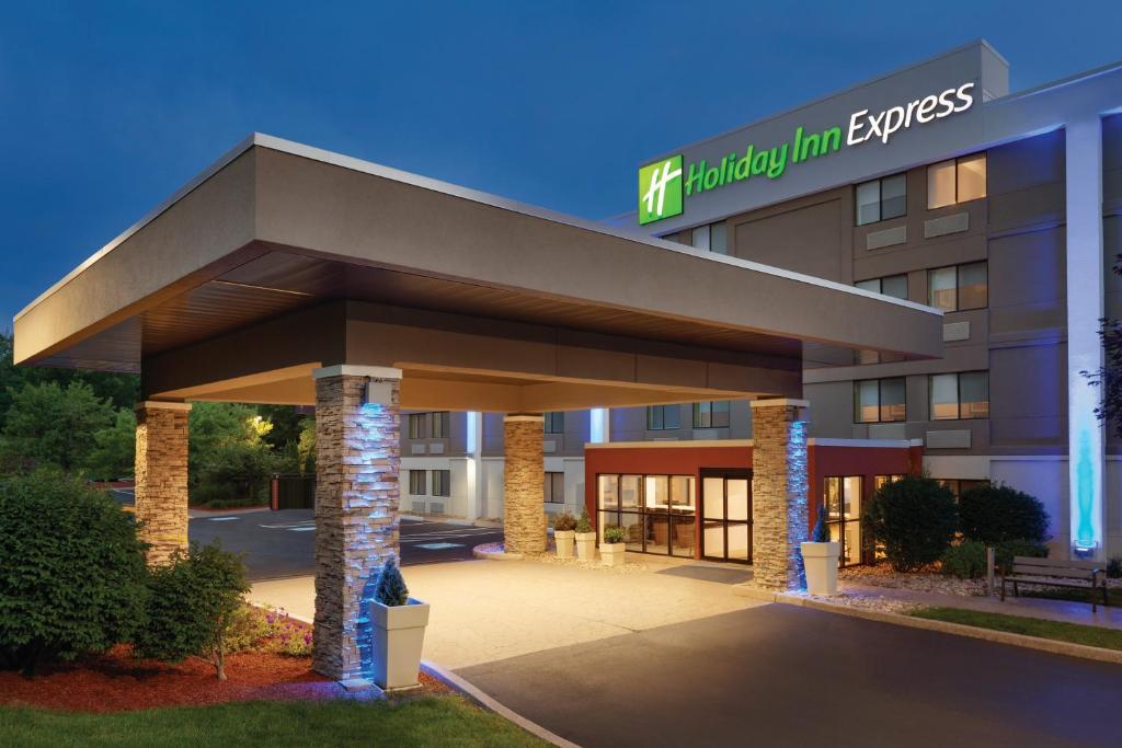 Holiday Inn Express Hartford South - Rocky Hill an IHG Hotel - main image