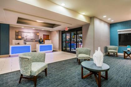 Holiday Inn Express & Suites Rocky Mount Smith Mountain Lake an IHG Hotel - image 11