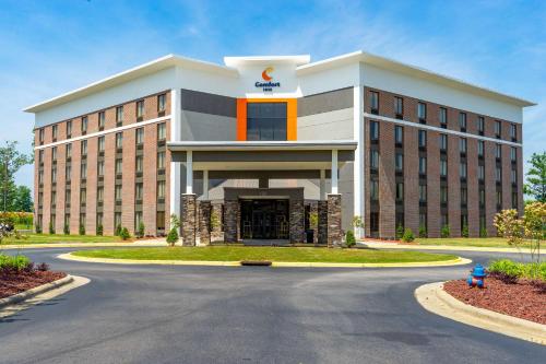 Comfort Inn near Rocky Mount Sports Complex - image 2