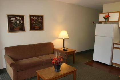 Affordable Suites Rocky Mount - image 8