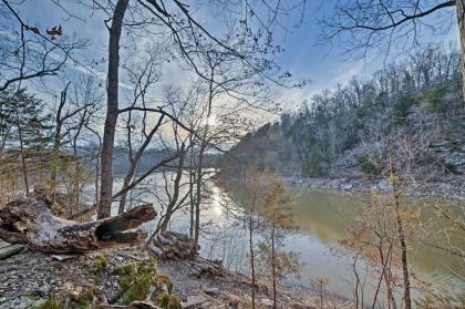 Cozy Rogers Studio Apt with Lake Access and Fire Pit! - image 15