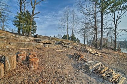 Cozy Rogers Studio Apt with Lake Access and Fire Pit! - image 18