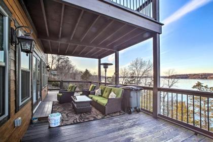 Peaceful Escape with Beaver Lake Views and Deck! - image 13