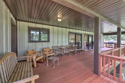 6-Acre Rogers Retreat with Ramps on Beaver Lake - image 2