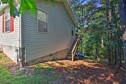 Spacious Rogers House with Beaver Lake Access! - image 15