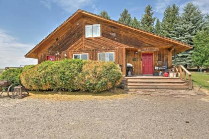 Secluded Rogerson Hideaway on Working Cattle Ranch