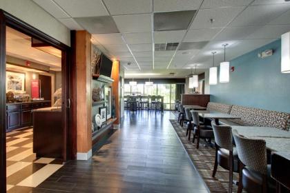 Hampton Inn Rolla - image 9