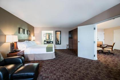 Holiday Inn Express Schaumburg-Rolling Meadows an IHG Hotel - image 19